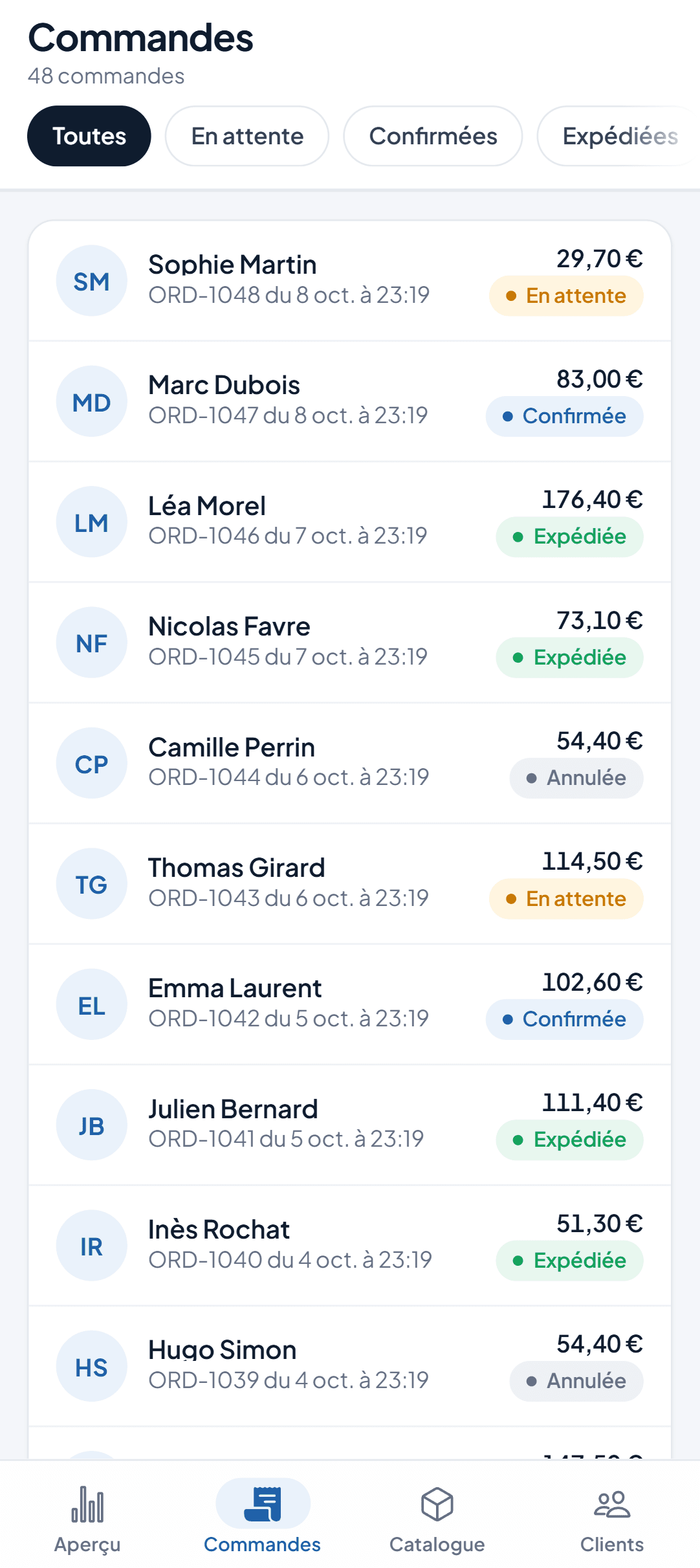 Liste des commandes du back-office avec client, montant et statut
